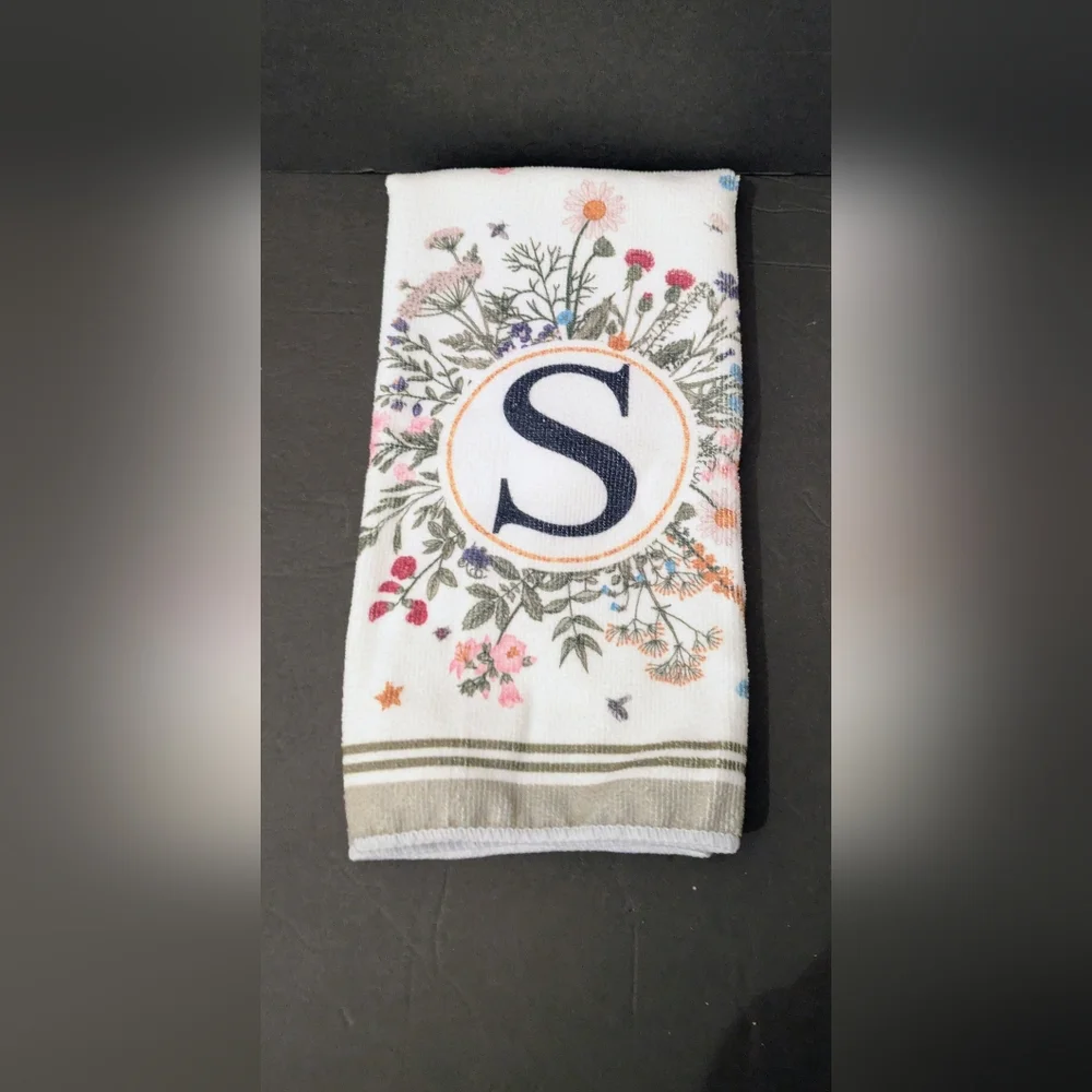 Towels Floral Monogram Letter S Bath Hand Towels White Multicolor 16 x 24 Set 2